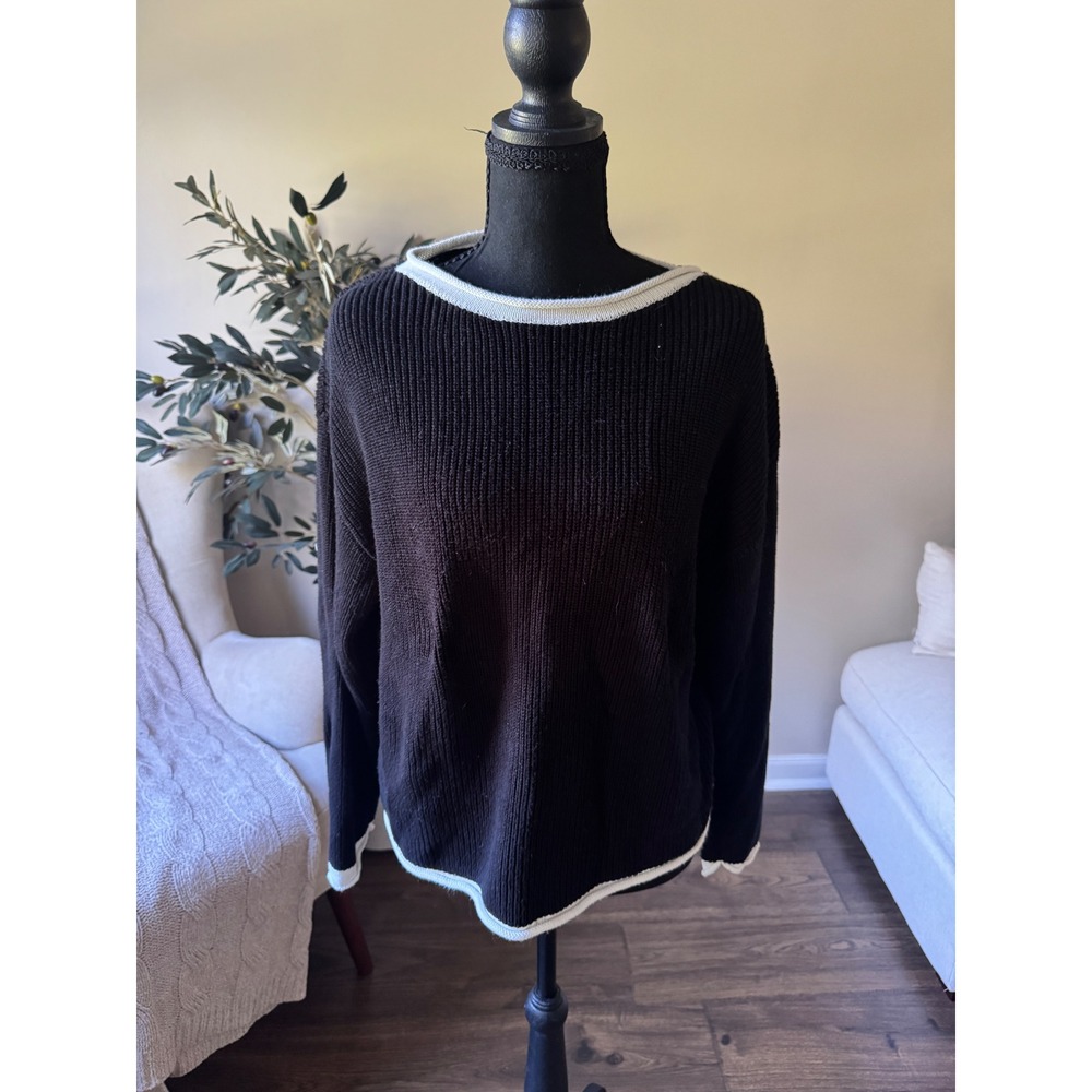12 February Black Ribbed Knit Sweater White Contrast Trim Pullover A1403SW M